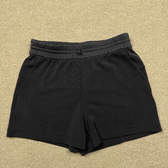 lululemon athletica Pants - Lululemon Sweat Shorts Women's Size 6 Black Active Performance